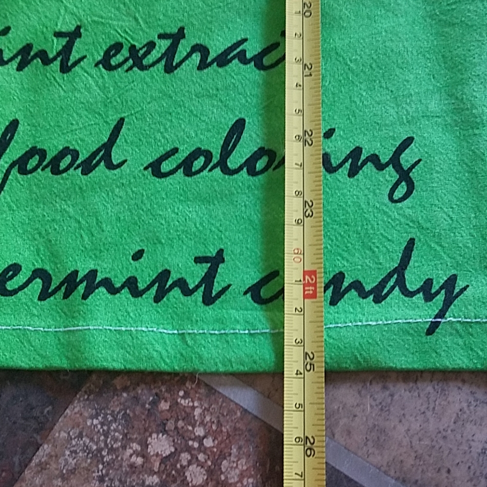 Holiday dish towel - Picture 4 of 5